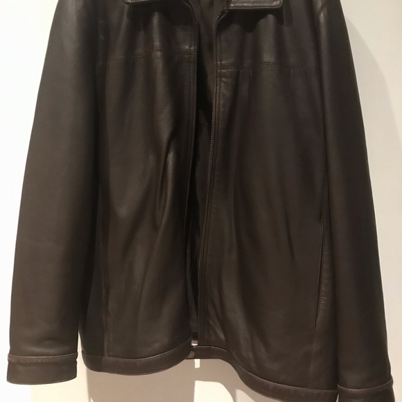 WEEKEND COAT SALE 💯 Leather - Picture 8 of 8